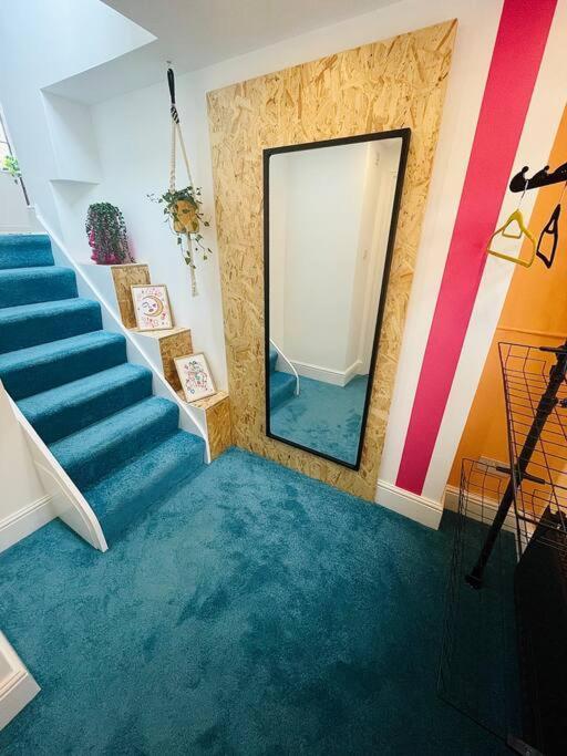 Colourful Apartment In Margate KENT エクステリア 写真